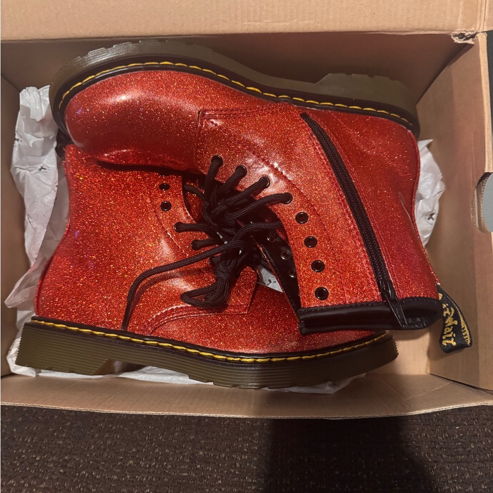 Dr Marten YOUTH girls Red Glitter Zip Up 1460s